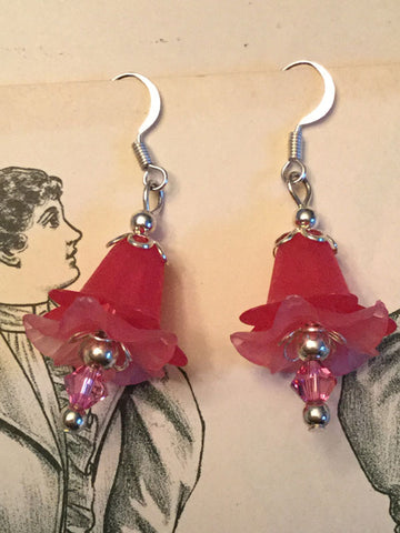 Lucite Flower Earrings - red and pink
