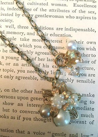 Vintage Gold and Pearl Necklace